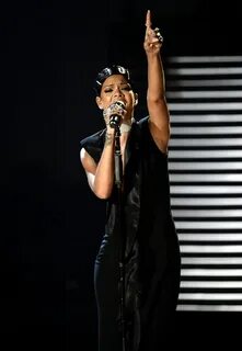 Singer song