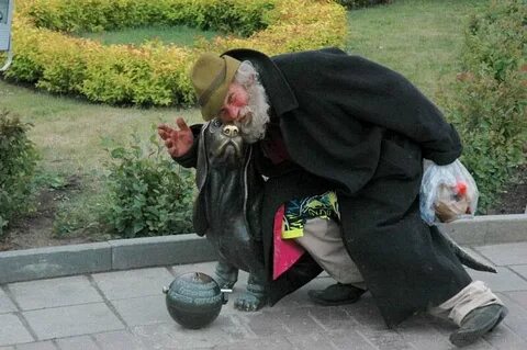 Бомж с цветами