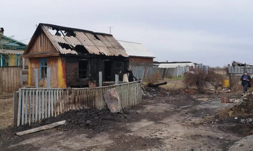 Село Никольское Амурская область. Село Никольское Амурская область Белогорский район. С. Никольское, Белогорский р-н, Амурская обл. Дом в селе. Обстрел села никольское