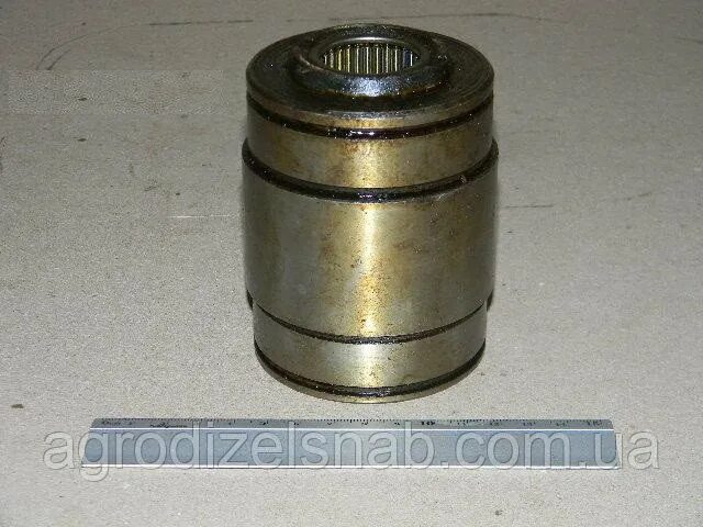 Втулка раздаточной коробки. Втулка раздаточной коробки. Втулка раздаточной коробки 72-1802131. Втулка раздаточной коробки 72-1802131. Втулка 2121-1803026.