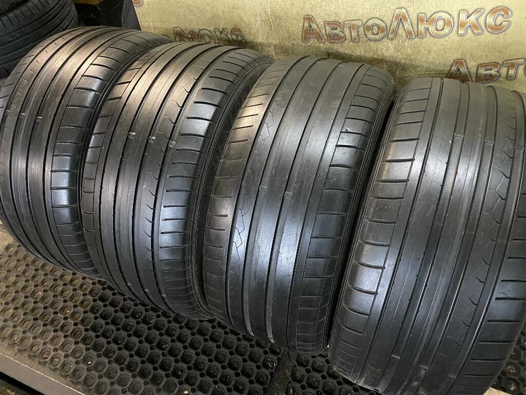 Купить резину 255 45 20. Dunlop Sport Maxx gt RF 245 40 20. 255/40/19 Колеса. Dunlop Sport Maxx gt RF 245 35 20. Шины Фронтвэй летние 255-40-19.