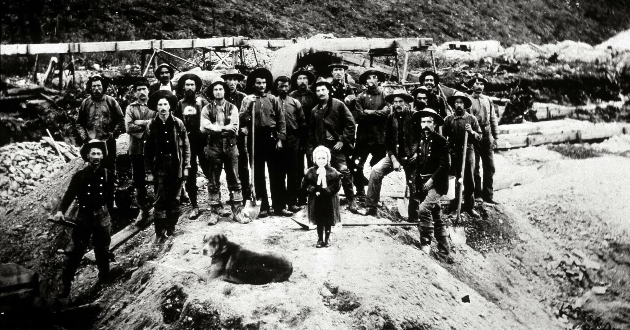 Золотоискатели аляски 19 век. Клондайкская золотая лихорадка. Gold rush 1849. Старатели золотая лихорадка. Дикий запад золотая лихорадка.