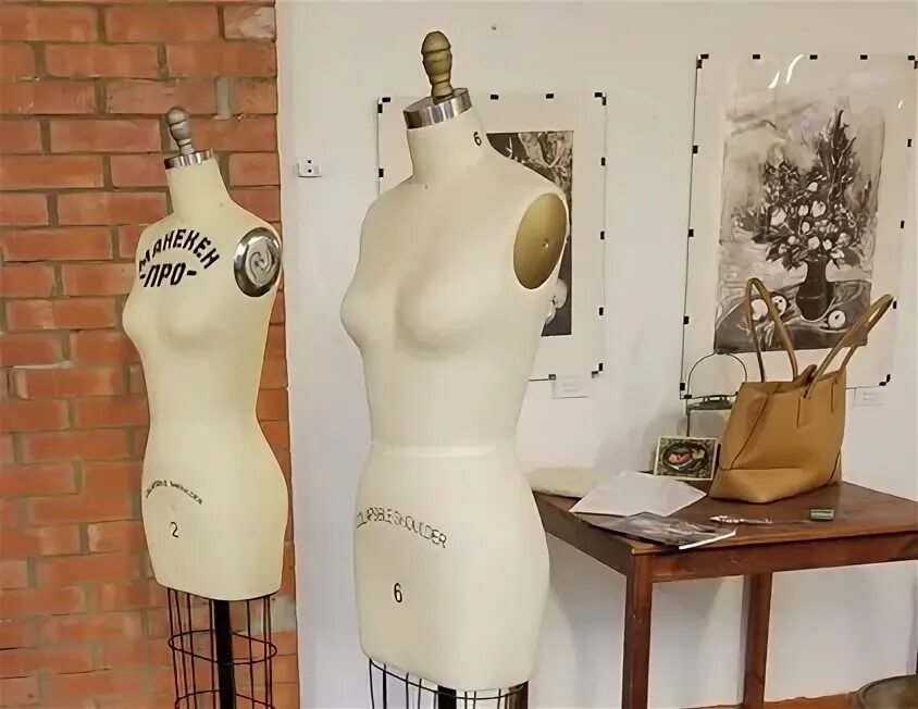 Манекен dmcpr3000. Манекен про. Манекен портновский. Манекен про. Декор из торса манекена тканью.