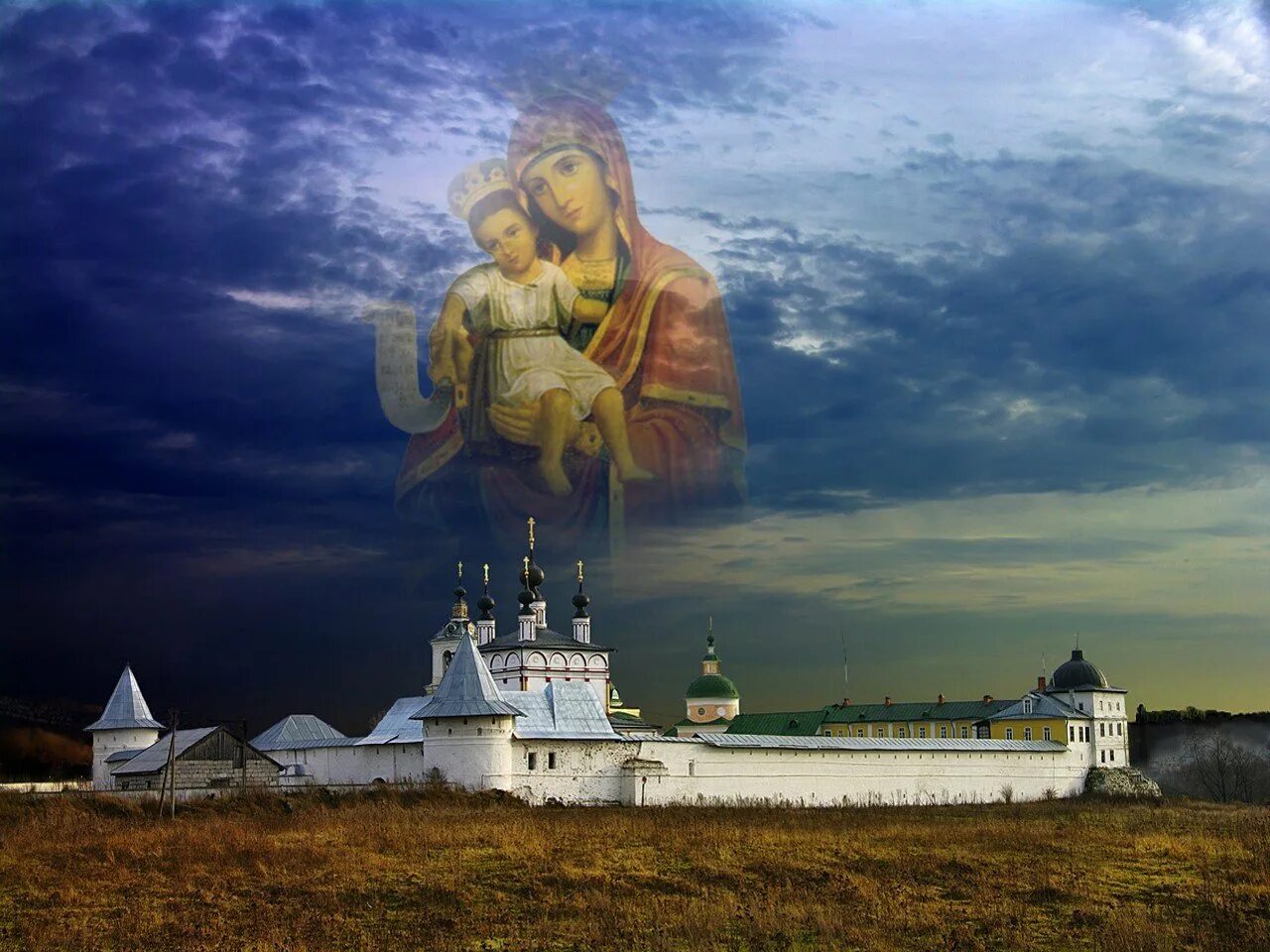 Купол церкви православной. В небо высятся храмы святые. Церковь фон. В небо высятся храмы святые. Купола церкви на фоне неба.