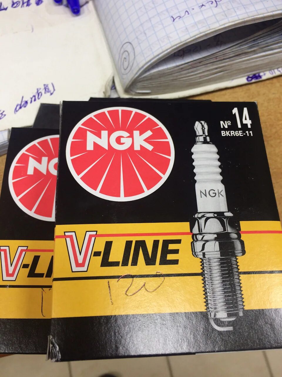 NGK 6465 bkr6e-11. NGK 2756 bkr6e-11. Свечи NGK bkr6e-11 Применяемость. NGK bkr6e УАЗ.