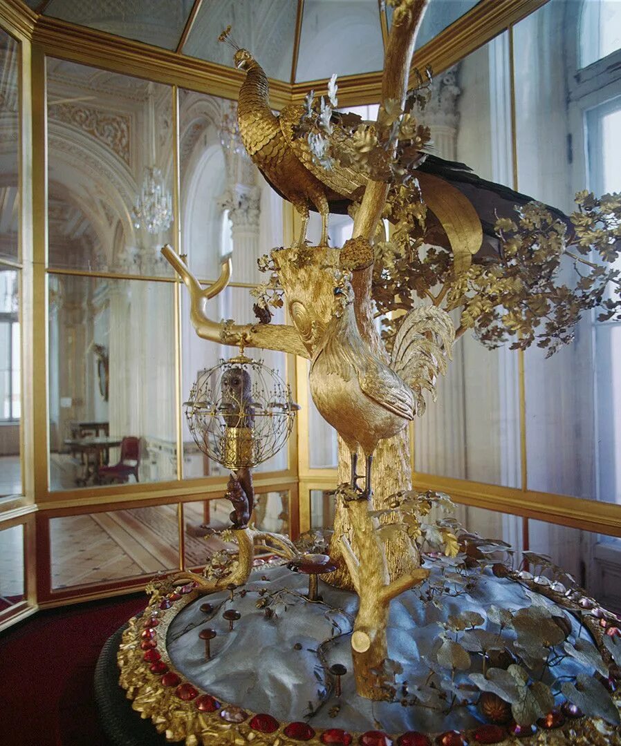 Павлин эрмитаж какой зал. Джеймс кокс часы павлин. часы павлин эрмитаж. механические часы павлин в эрмитаже. часы павлин кулибина.