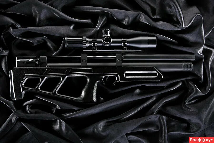 оружейный подвал на никольской. интерьер оружейного магазина. магазины оружия интерьер. оружейная комната в доме.