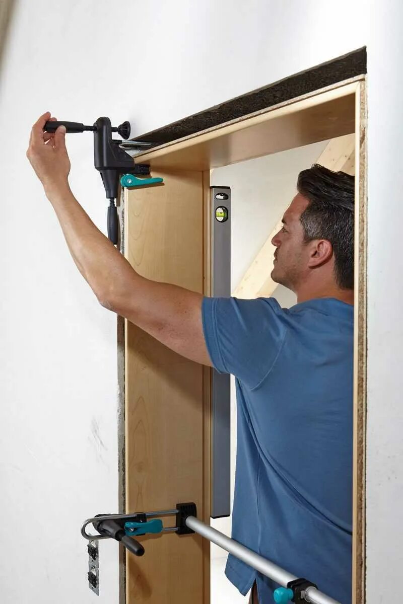 Доборы дверные 20 см бруно. Добор дверной 180мм. Доборная планка под дверную коробку телескопическую. Добор телескопический 250 мм. Монтаж межкомнатных дверей.