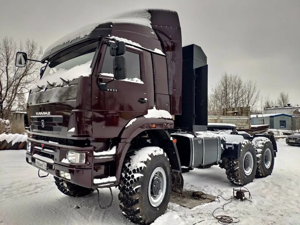 Авито камаз шасси. Камаз-65225 6х6. камаз 65225 6х6 тягач. камаз-65225 седельный тягач. камаз 65225 вездеход.