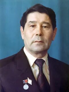 Заслуженные учителя и башкирской асср