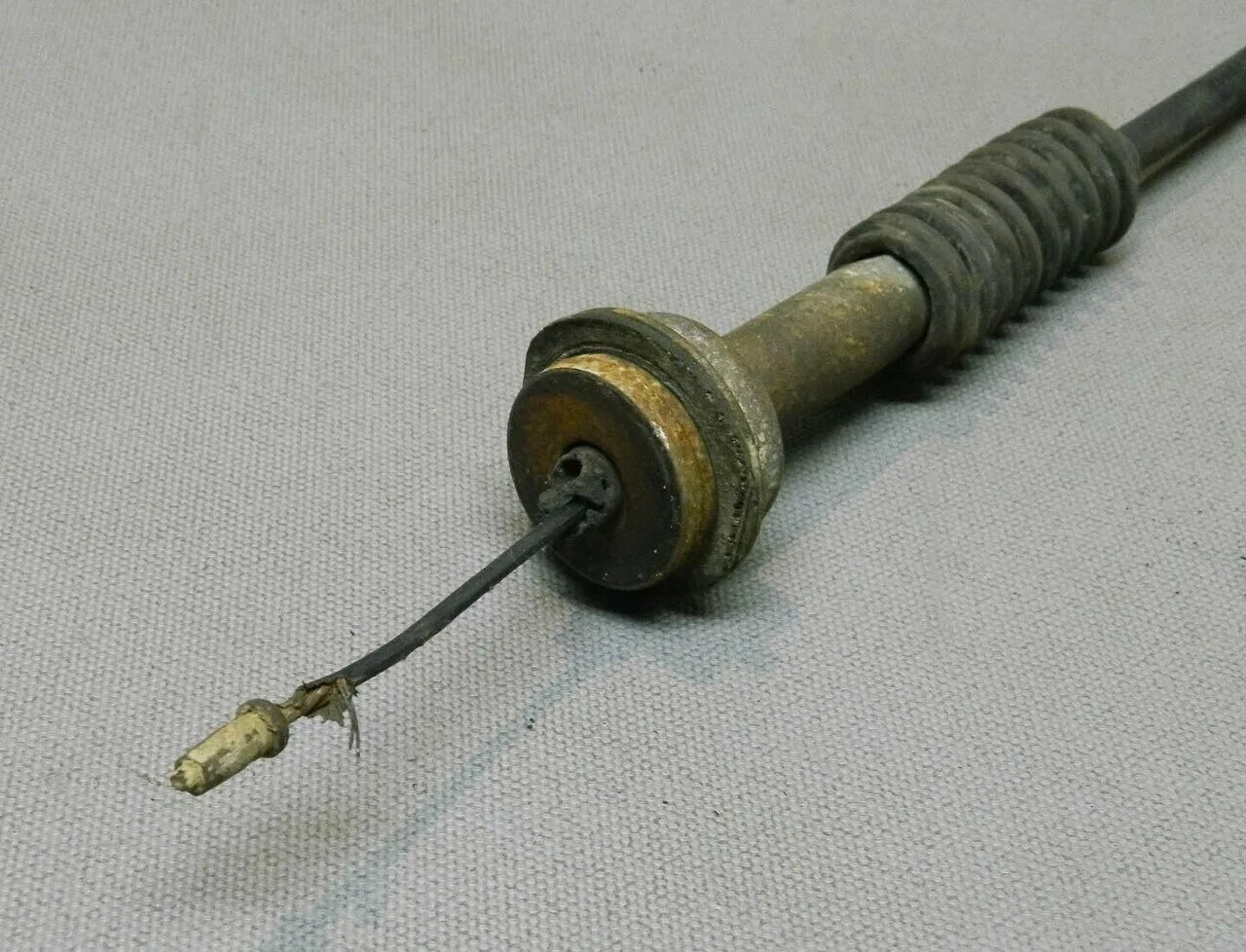 Трос сцепления амулет. Трос сцепления чери амулет. Трос сцепления чери амулет а15. Трос сцепления чери амулет аналог. Трос сцепления амулет.