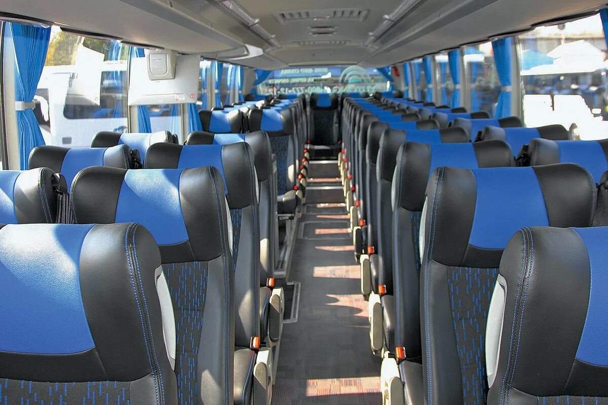 Автобус ютонг туристический. Yutong zk6128h. Автобус Ютонг 6128. Автобус Yutong zk6128. Yutong 6128 салон.