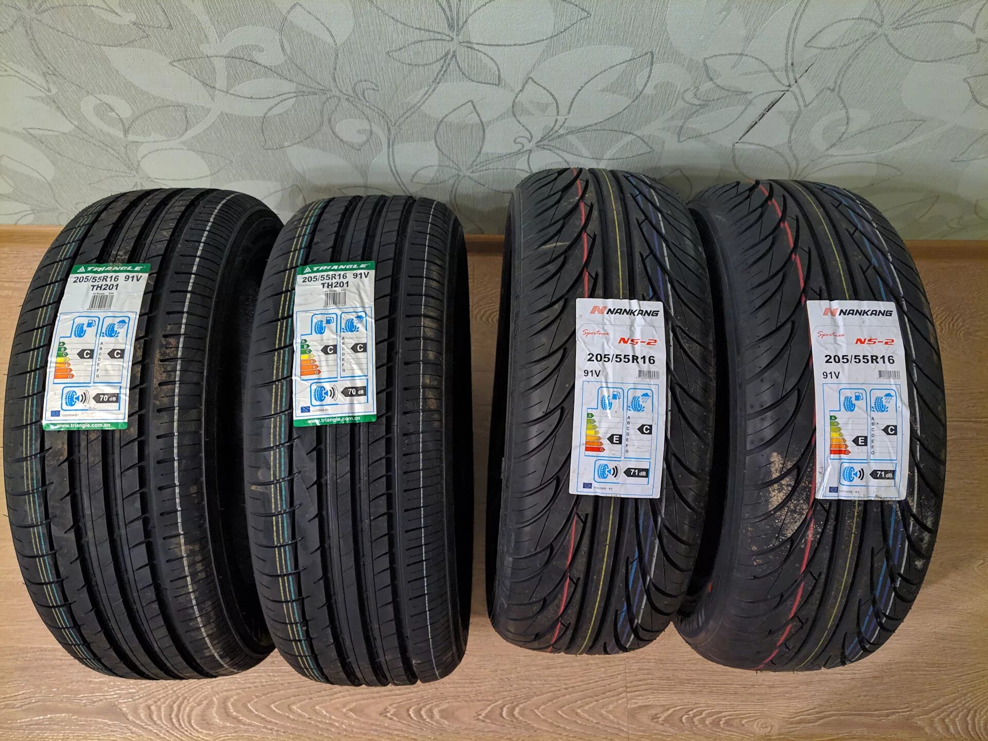 Ларгус 205/60 r16. Ларгус кросс 205 60 16. Летняя резина Ларгус кросс Континентал. Резина летняя r15 Ларгус. Купить летнюю резину в вологде