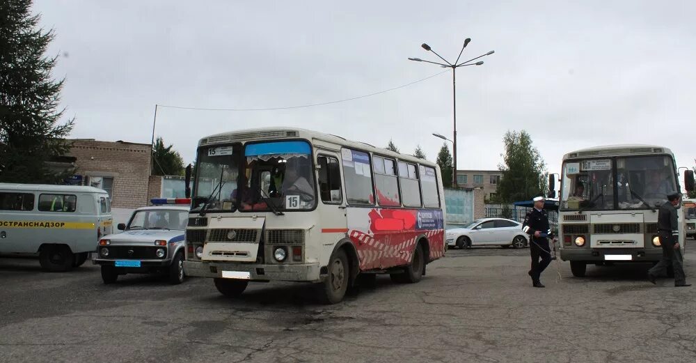 Пермский край Чайковский автобусы. Автобус 15 Чайковский. Автобус ПАЗ Чайковский. Автобусы Чайковский городские.