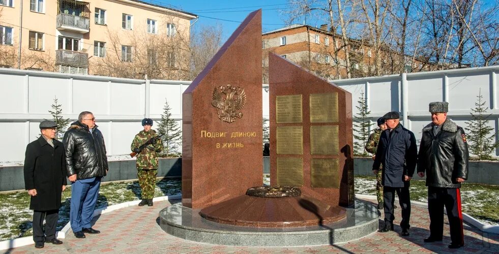 мемориал погибшим сотрудникам. тюменский памятник погибшим сотрудникам милиции. арсеньев. мемориал погибшим мвд. мемориал погибшим сотрудникам.