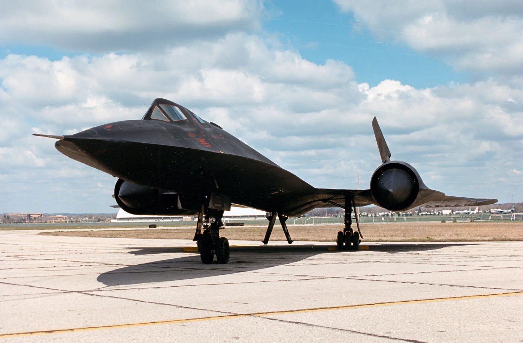 Локхид sr-71. Lockheed sr 71 blackbird. Локхид sr-71 блэкберд. Черный дрозд самолет sr 71. Sr-71 blackbird черный дрозд.