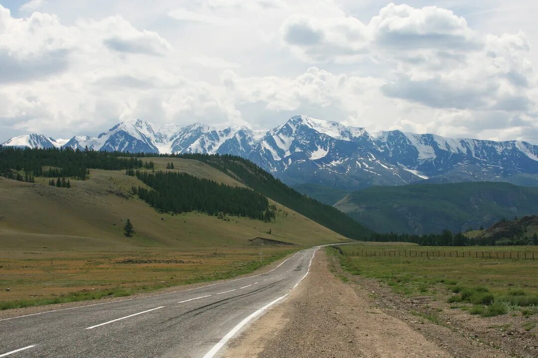 Село курай Кош-Агачский район Республика Алтай. Алтай курай горы. Поселок курай. Курай горный Алтай фото.