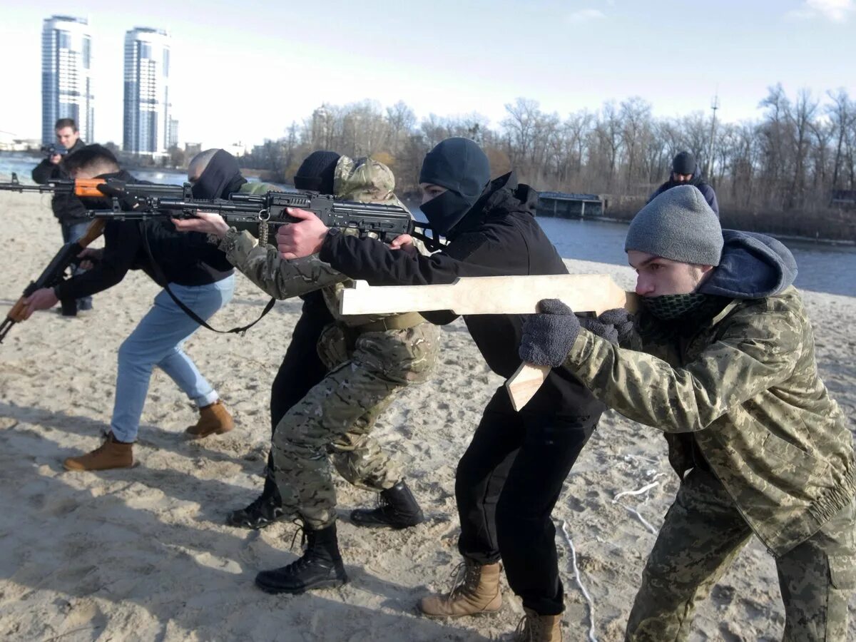 Нападение на россию сегодня. Российско-украинский конфликт. Вторжение России в Украину.