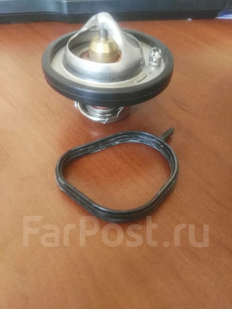 Термостат Ford 1712228. Th25782g1. Th683782j. Jp Group 1114508000.