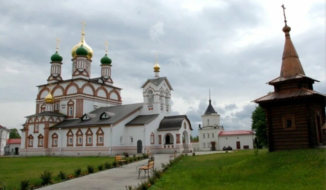 Подмосковный город в честь реки. Самые красивые города Подмосковья. Подмосковные города которые стоит посетить. Куда поехать в Подмосковье на выходные Коломна. Малые города Подмосковья подборка фото.