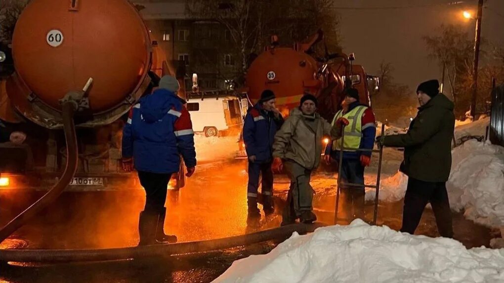 Аварийная водоканал тамбов. Аварийная водоканал тамбов. Аварийная служба откачки канализации. Тамбов коммунальная авария. Илосос москва откачка кнс.