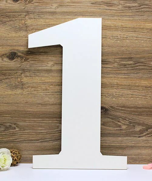 Деревянная цифра 1. Деревянная цифра 1. Цифра 1 коричневого цвета. Деревянная цифра 1. Деревянные цифры для декора.