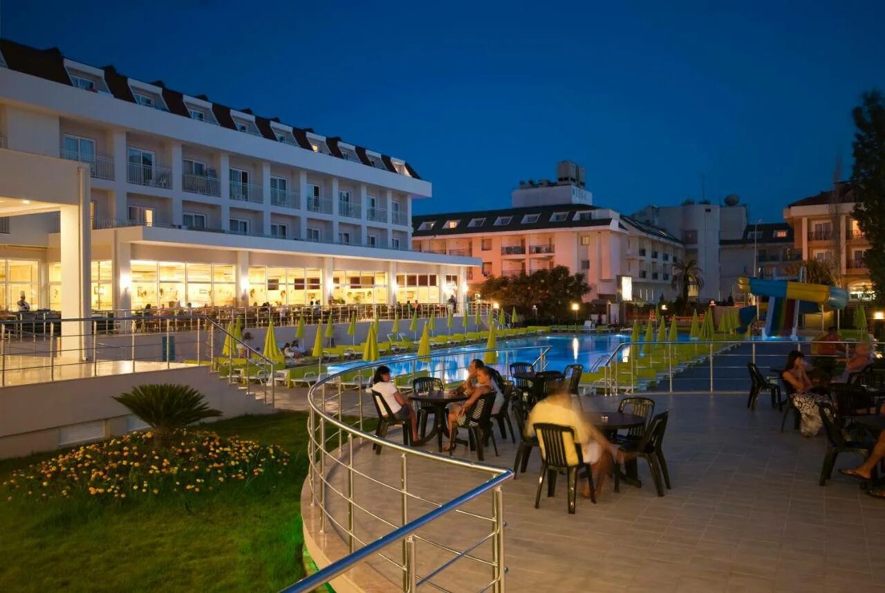 White lilyum hotel 5. Кемер MG White Lilyum. White Lilyum Турция. MG White Lilyum Hotel 5 Турция. MG White Lilyum Hotel 5 Чамьюва.