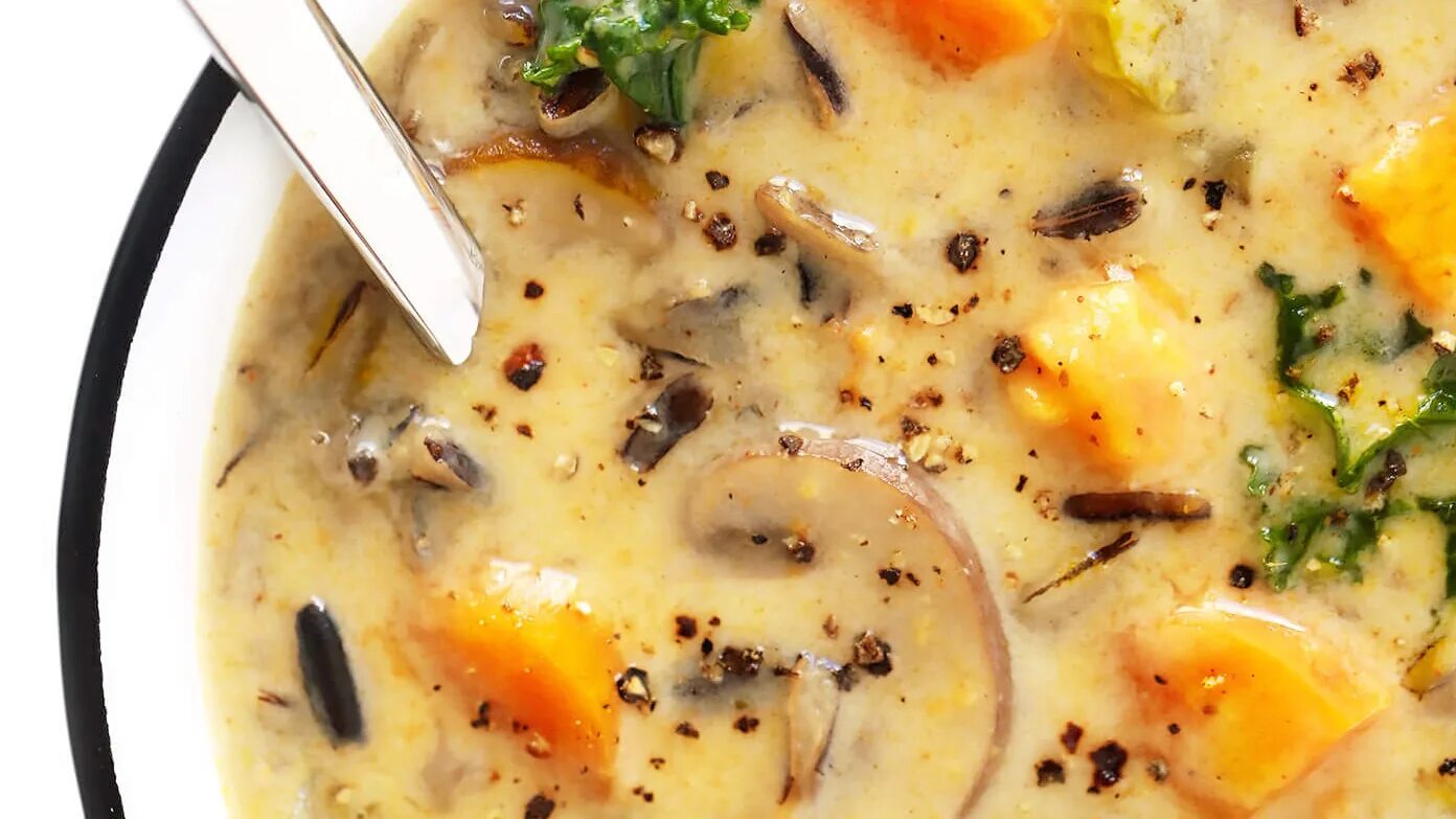 Бархатный грибной суп. Суп из сушеных грибов. Постный грибной суп. Грибной суп из шампиньонов. Суп с грибами рисом и картошкой
