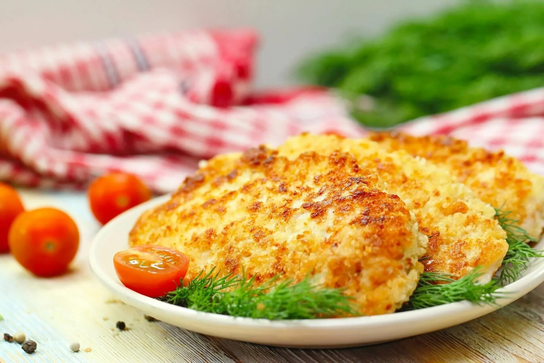 Котлетки из куриного филе с майонезом. Куриные котлеты с сыром. куриные котлетки с сыром. биточки куриные с сыром. котлеты из куриного филе.
