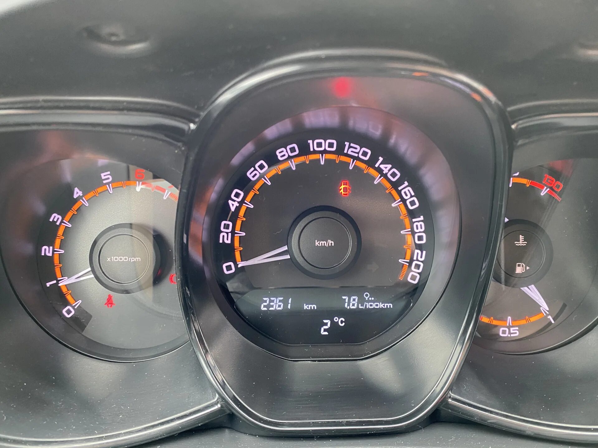 Рав 4 спидометр 140 км. Сервисная книжка киа спортейдж 4. 8d0190a одометр. Лимит пробега. Лимит пробега.