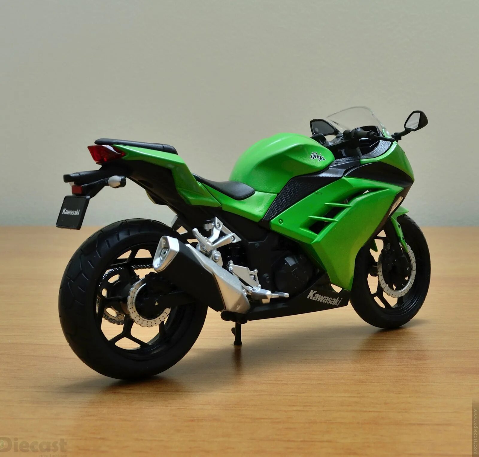 1:12 Kawasaki Ninja 250. Suzuki Ninja 250. Suzuki Ninja 250r. Ninza r1 Kawasaki Ninja.