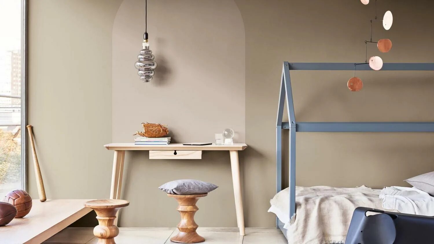 Dulux примеры в интерьере белые оттенки Интерьер с английской душой: палитры "Готовые цвета" от Dulux INMYROOM