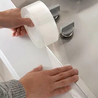 Уплотнитель между ванной и стеной