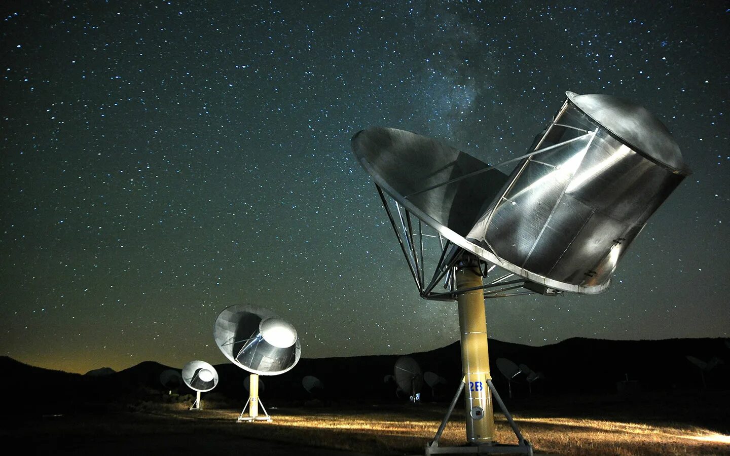 Allen Telescope array. Внеземные цивилизации. Внеземная астрономия. Телескоп. Дистантник