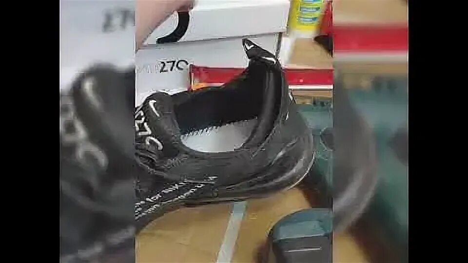 Ремонт подошвы nike. Лопнул баллон на кроссовках Nike Air Max 720. Nike Air 270 баллон. АИР Макс 720 баллон. Починить подошву Nike 720.