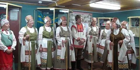 Справа песни