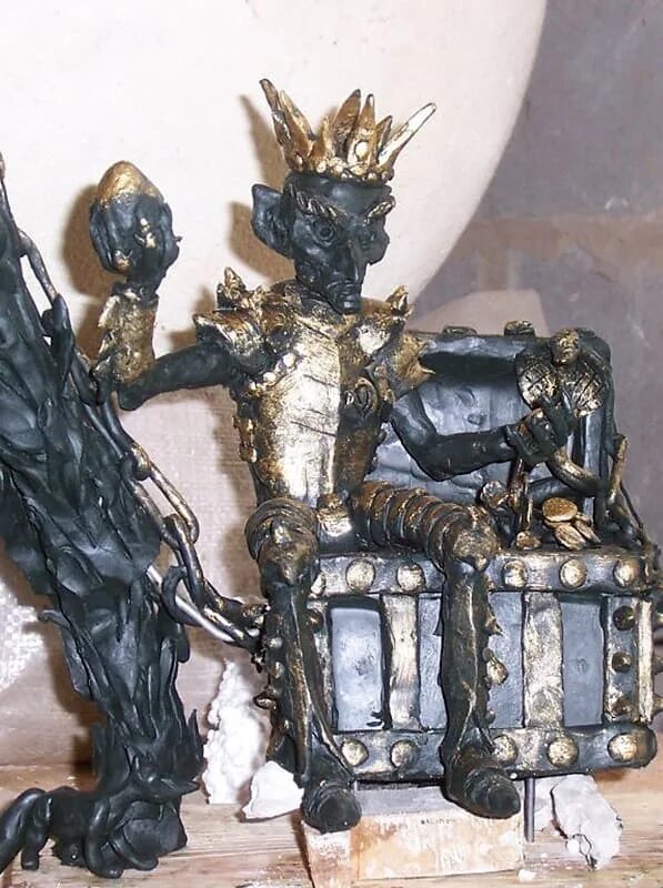 Сундук кощея. Сокровище кощея. Сокровище кощея. Сокровищница в пещере. Ларец кощея.