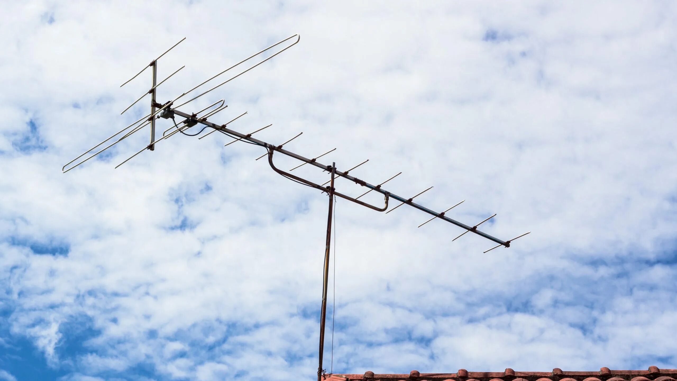Антенны волновой канал dvb-t2. Провести антенну для телевизора. 10. Locus кайман (l 941. Провести антенну для телевизора.