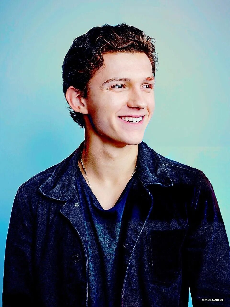 Tom holland is an actor. Tom holland. том холод. тон хокланд. холланд том холланд.