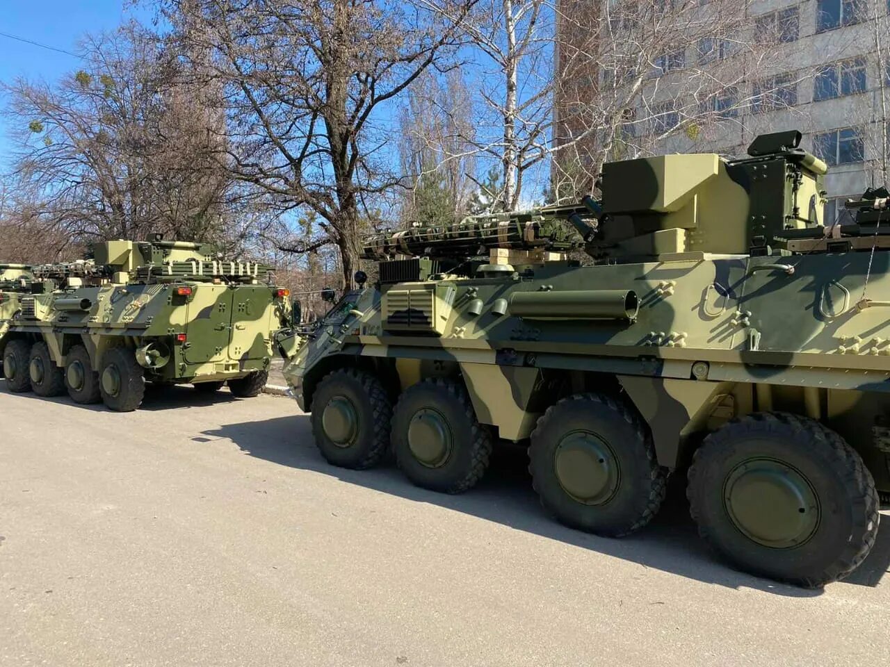 Бтр 4 буцефал трофейный. Бронетранспортеров бтр-4е. Бтр-4 буцефал. Бтр 4е. Бтр-4 буцефал.