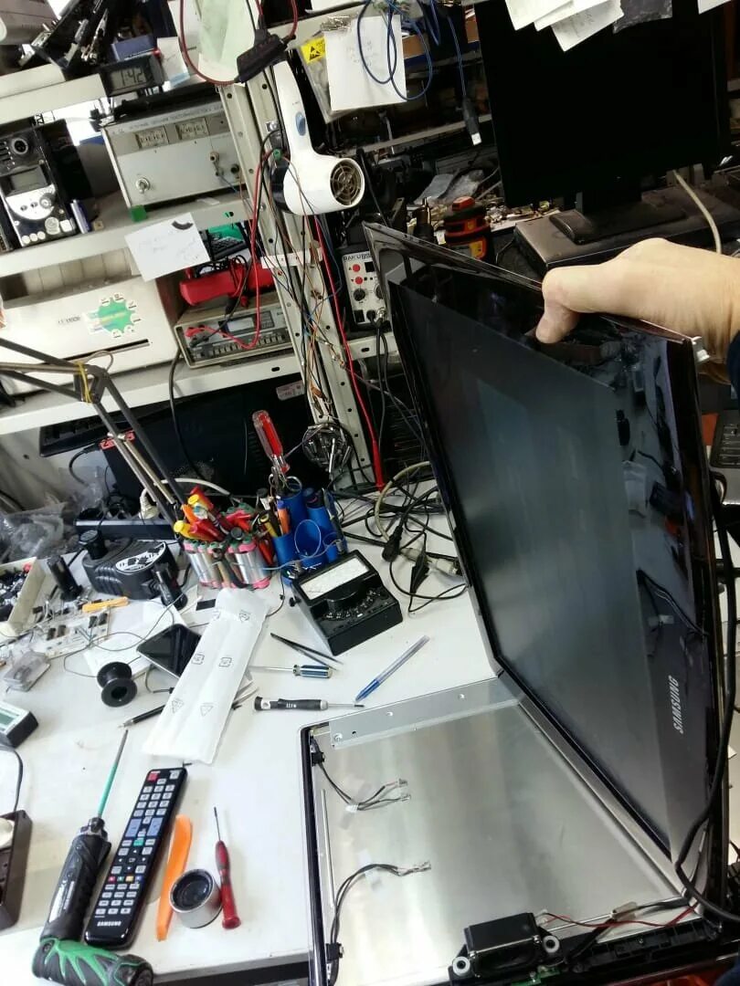 Картинки МАСТЕРСКАЯ ПО РЕМОНТУ ТЕЛЕВИЗОРОВ РЯДОМ