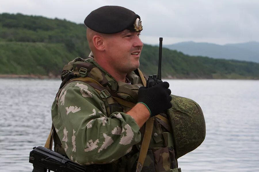 Морпехи 2005 г. Полковник Гудков 155 ОБРМП. Морская пехота 155 ОБРМП.