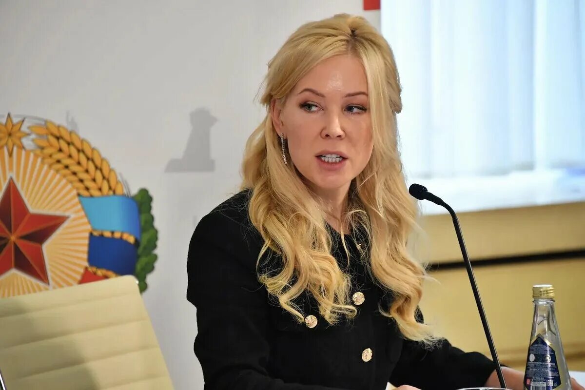 Мизулина евросоюз. Мизулина евросоюз. Мизулина депутат. Мизулина евросоюз. Мизулина евросоюз.