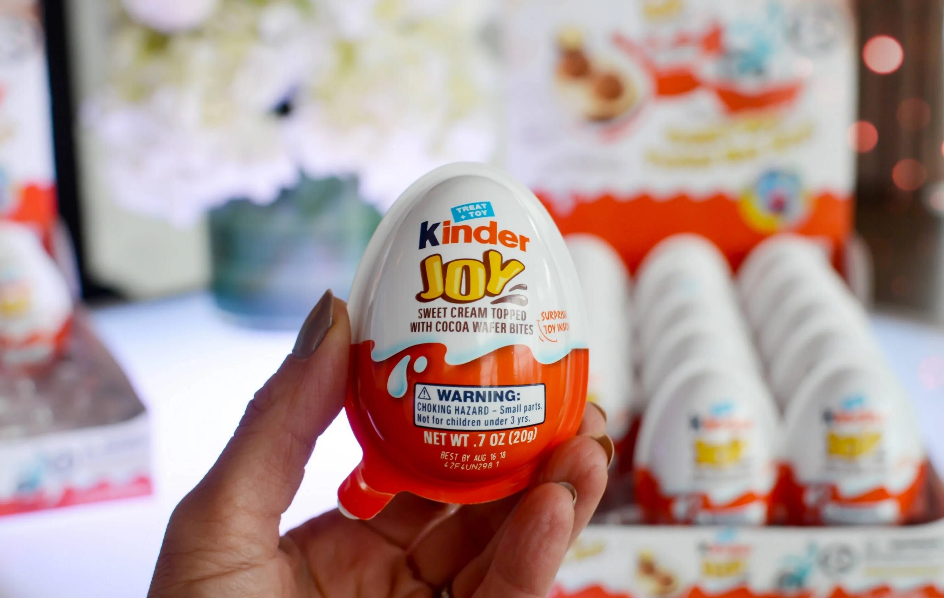 Киндер сюрприз 0. Киндер сюрприз Джой. ШОК.яйцо Киндер Джой. Kinder Joy kinder сюрприз. Яйцо Киндер сюрприз Джой.