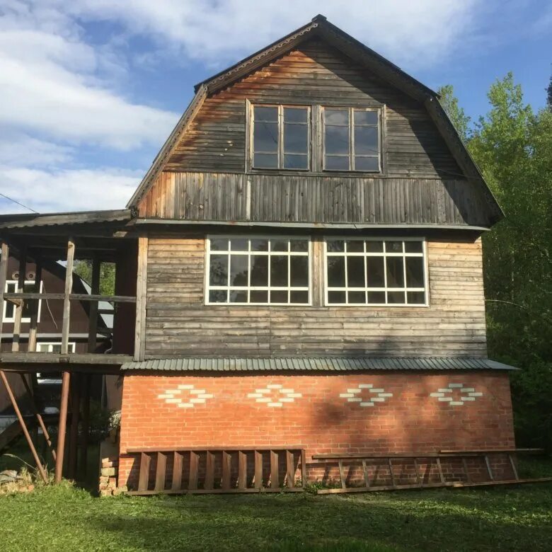 Продаю старую дачу