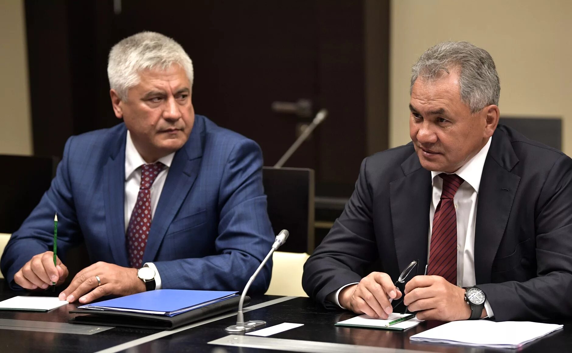 отставка колокольцева. колокольцев министр. колокольцев и бастрыкин. министр внутренних дел рф 2020 колокольцев. колокольцев и шойгу.