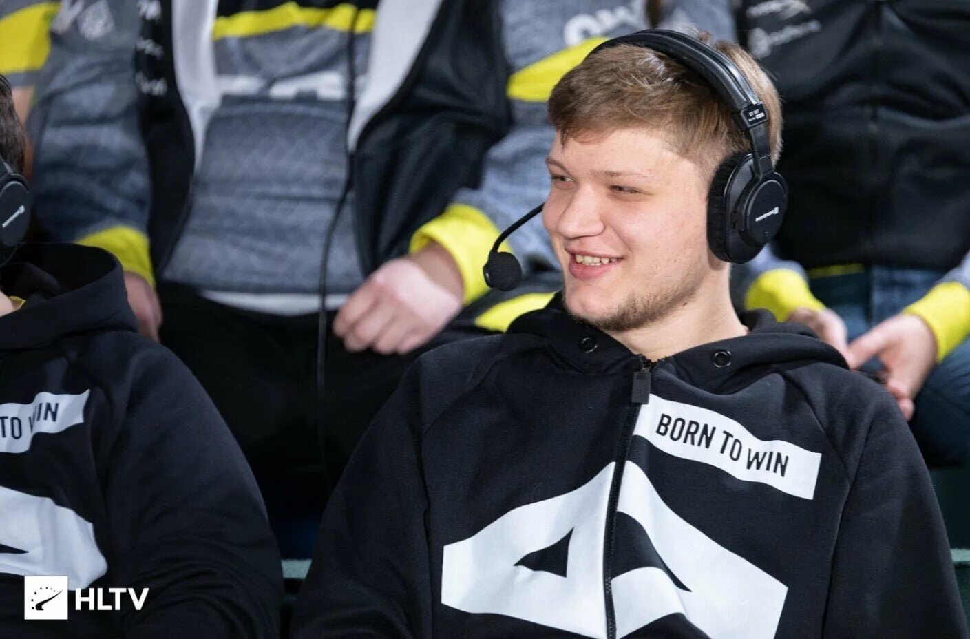 S1mple cs go. симпл саша костылев. симпл тг. S1mple hyperx. симпл тг.