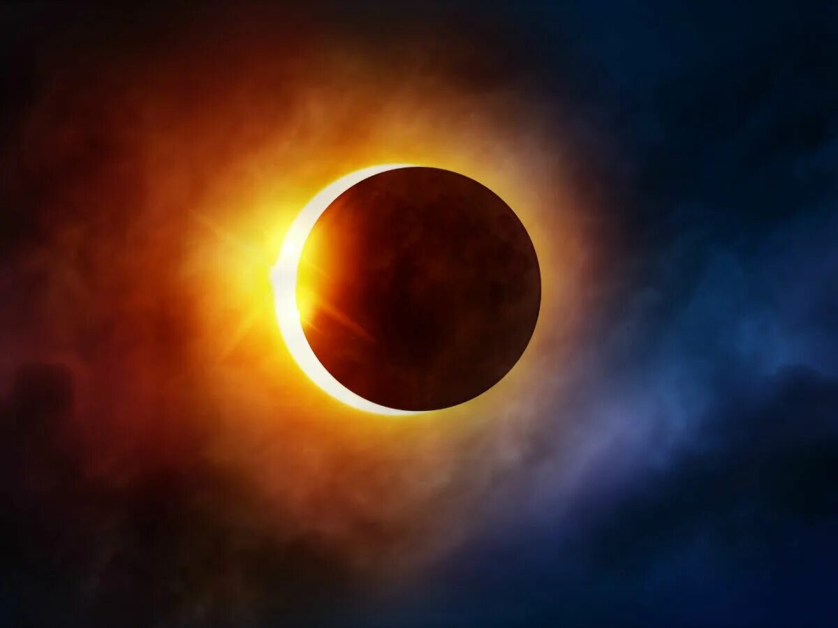 Какого цвета луна и солнце. Lunar Eclipse Sun Eclipse. Eclipse Solar затмение. Новолуние и солнечное затмение. Солнечное затмение фото.