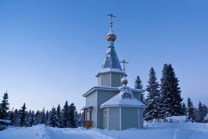 Красноборск. Храм димитрия солунского селе верхняя уфтюга. Посёлок луковецкий архангельская область. Гисметео белогорский холмогорский. Гисметео белогорский холмогорский.
