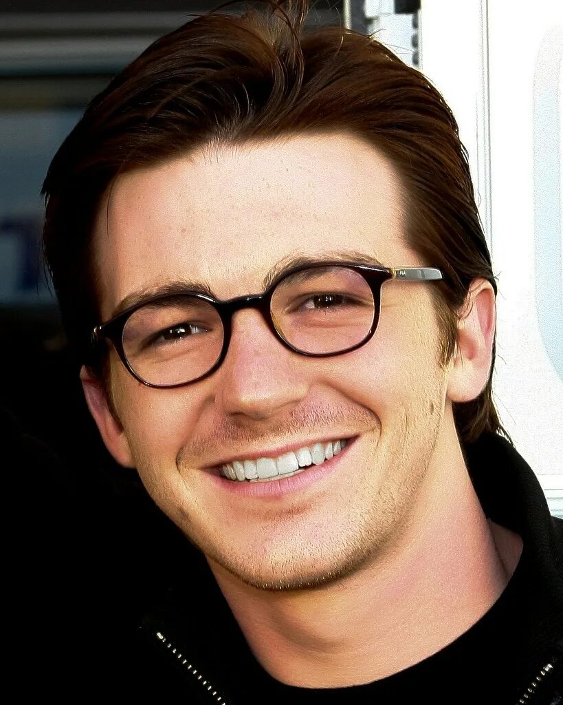 Drake bell genius. Дрейк белл. Drake bell. Дрейк белл. Drake bell 2008.